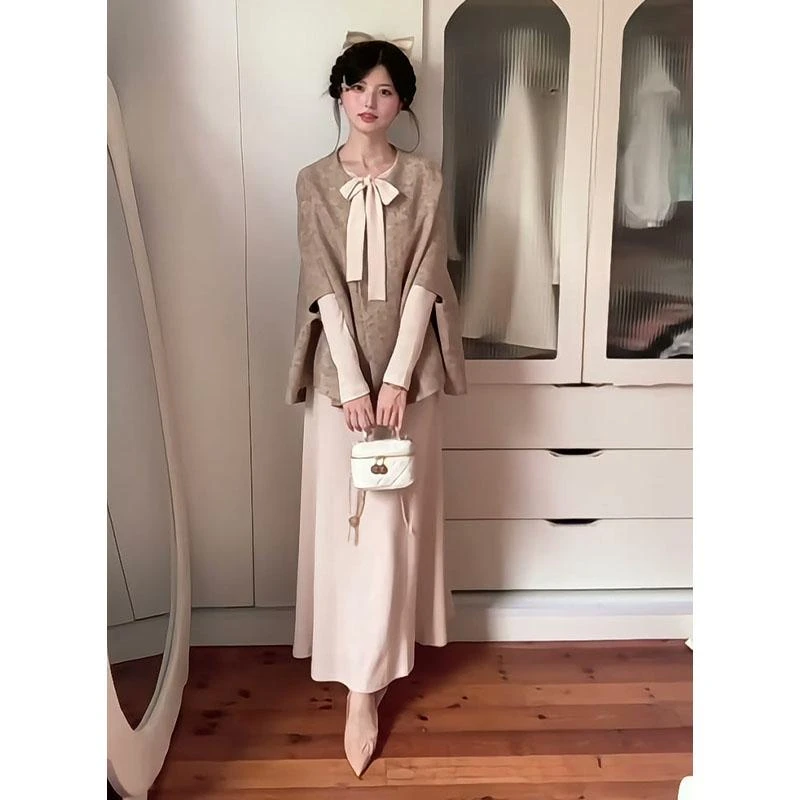 parkyeon早秋新款法式高级感气质圆领斗篷修身显瘦系带长款连衣裙