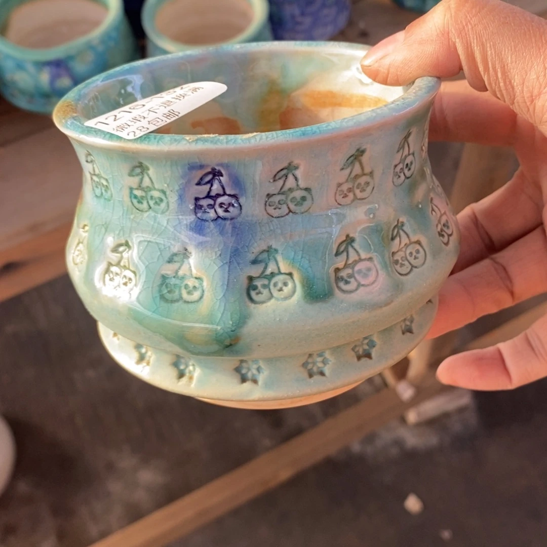 ①****132号多肉盆口径9