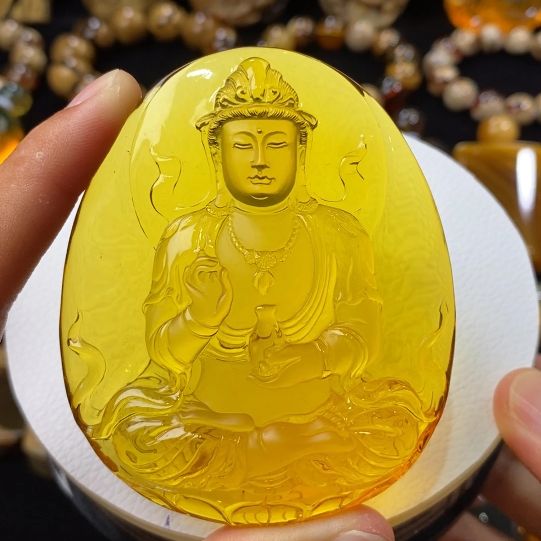 未镶嵌颈饰琥珀52克