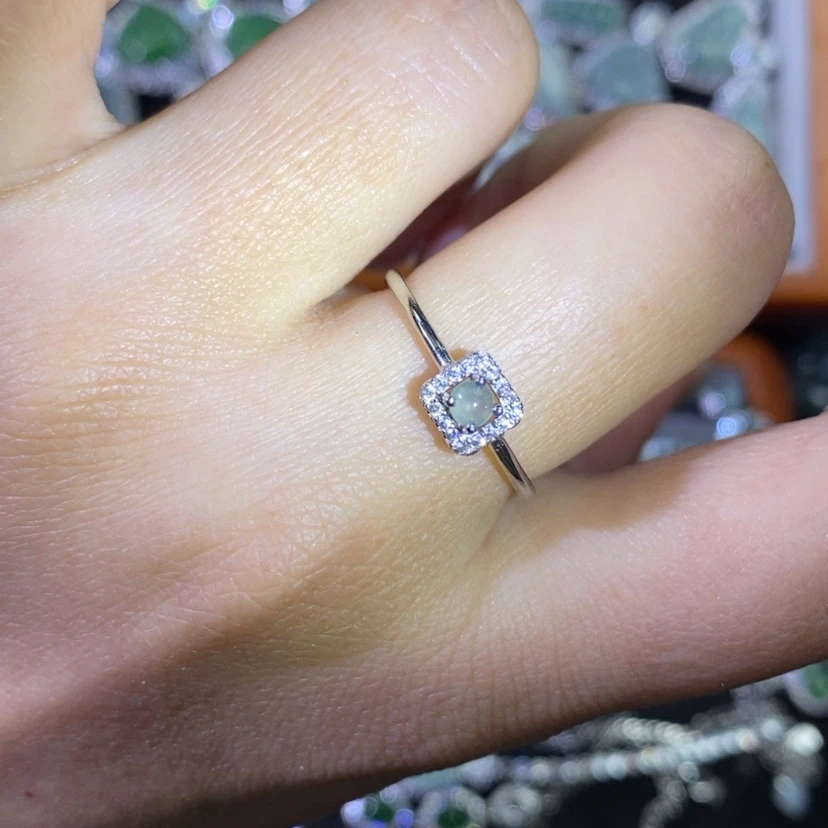 【闪购商品】翡翠颈饰未镶嵌天然