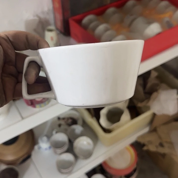 茶盏陶瓷盘子啥都有