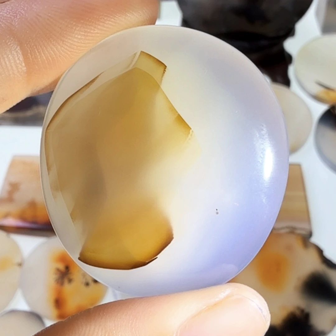 玛瑙/玉髓未镶嵌珠宝半成品