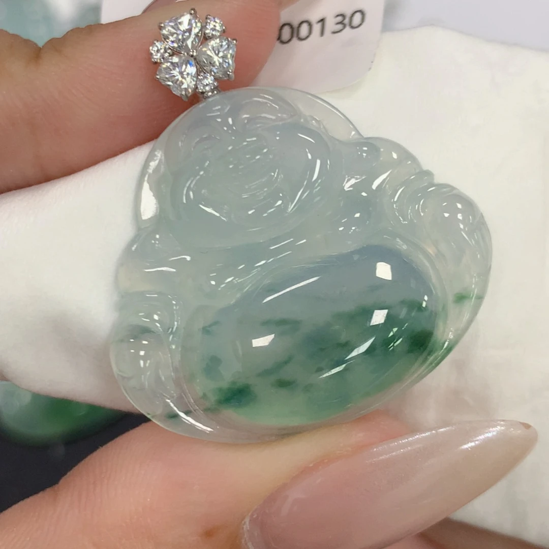 颈饰18K金镶嵌翡翠