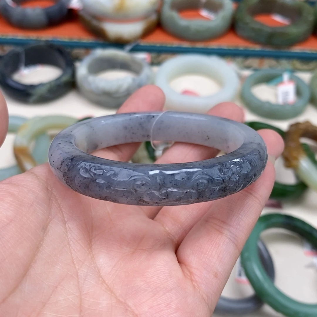 *****和田玉未镶嵌手镯55