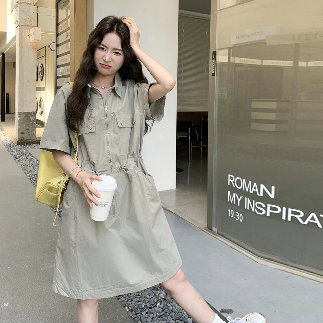 卡其色甜酷工装风连衣裙女夏季新款韩版简约polo领收腰显瘦衬衫裙