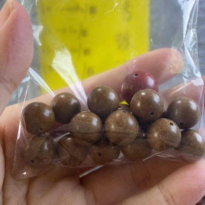 阳***泥塑1.2栀子花16颗➕1.5红麝香1颗