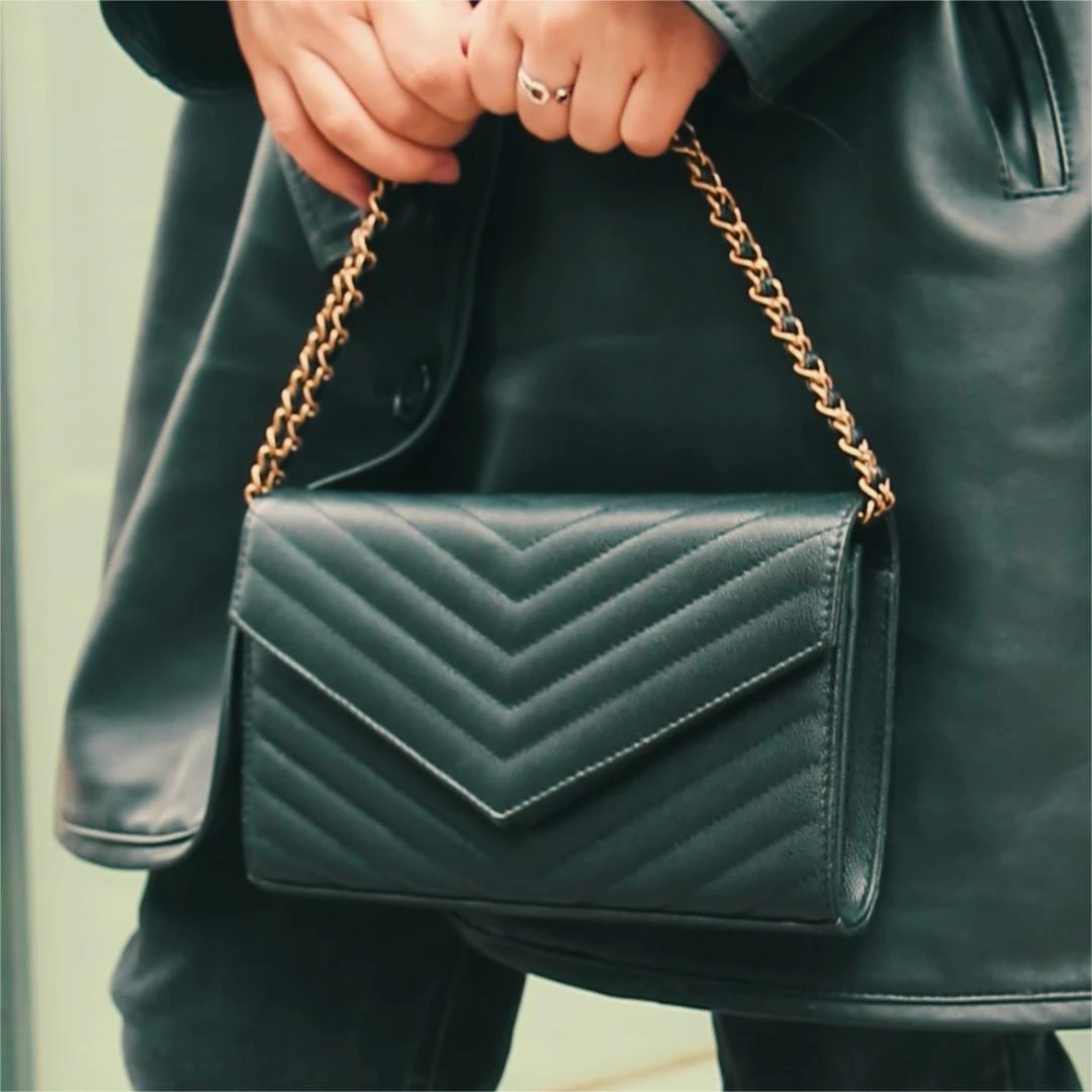 匠人乔【信封包】黑色鱼子酱纹翻盖单肩腋下斜挎手拿信封包JF