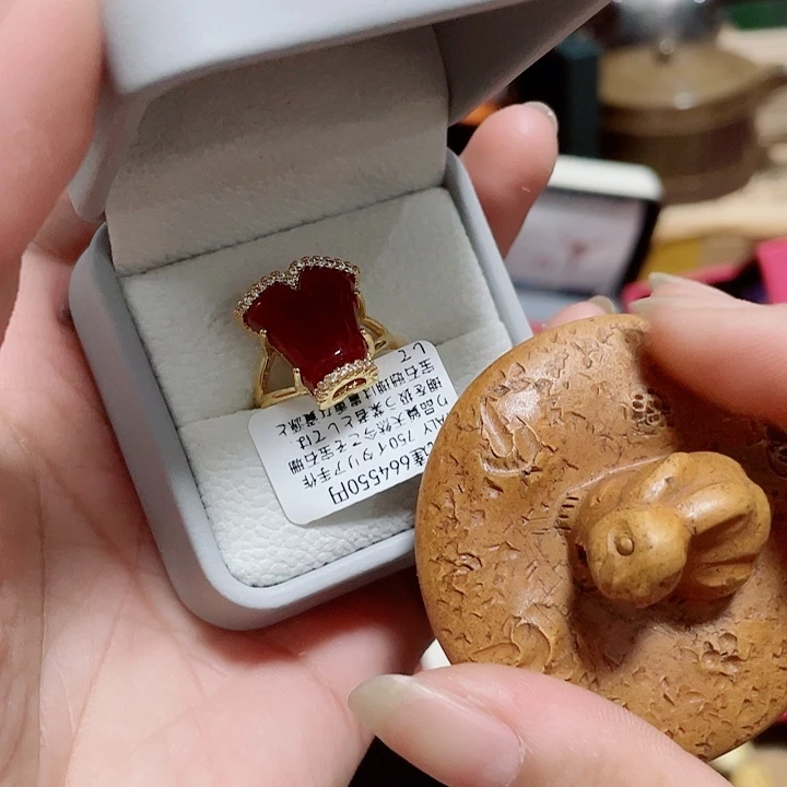 伽罗健健康康咯哦咯哦么