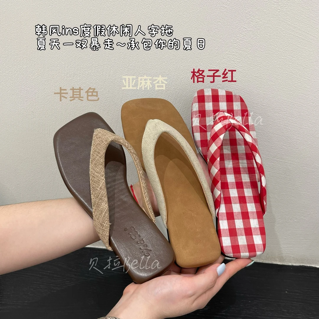 小众韩系度假海边平底人字拖鞋女夏外穿配裙子花瓣沙滩夹趾凉拖鞋