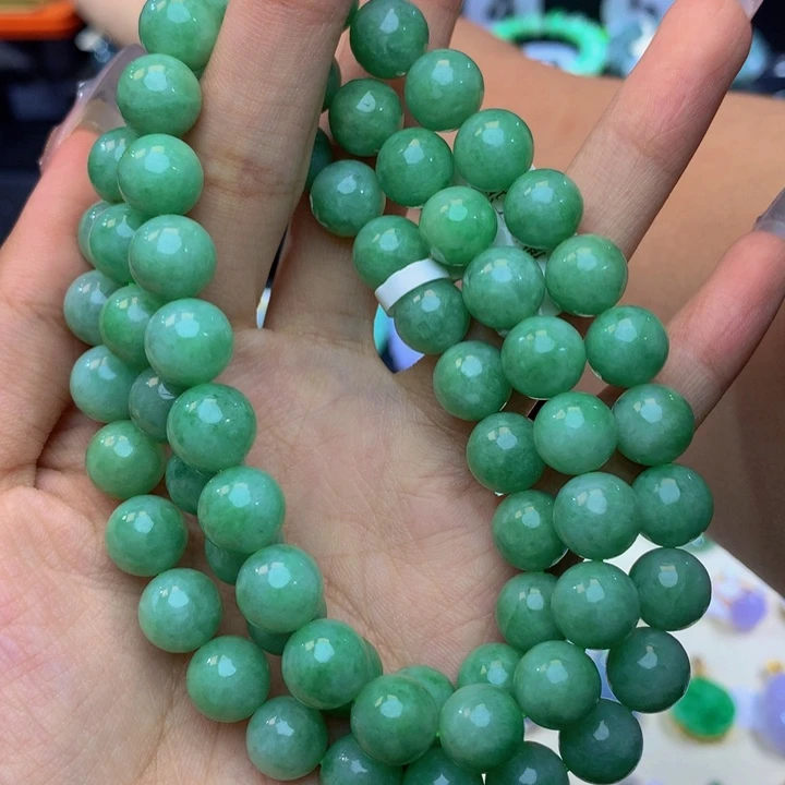 翡翠挂件未镶嵌翡翠10