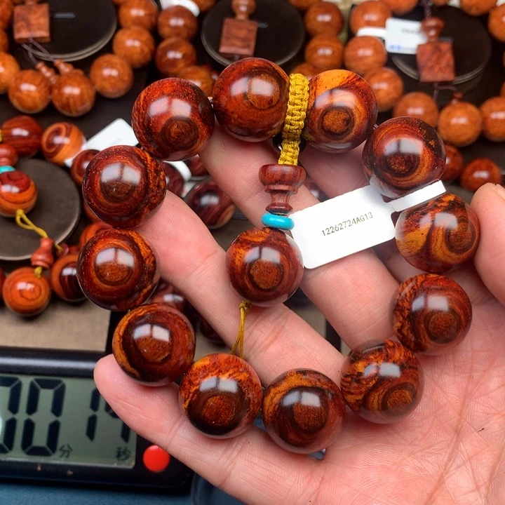 花梨木类Y****g黄花梨2.0F12