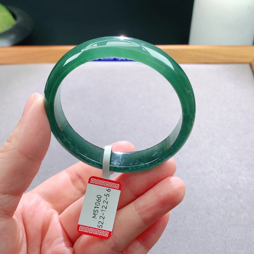 未镶嵌手镯翡翠天然翡翠手镯a货