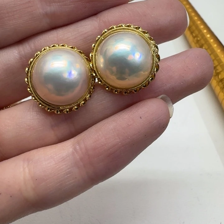 未镶嵌拼合珍珠（马贝珠）耳饰