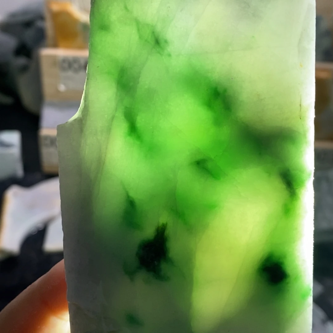 颈饰未镶嵌翡翠天然翡翠