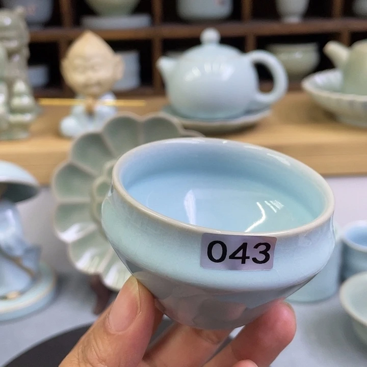 陶瓷杯子微瑕天青斗缸杯