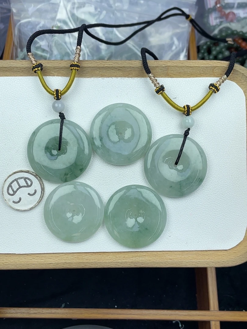5C097翡翠冰飘花大平安扣+送同款绳子（多样性发其一）