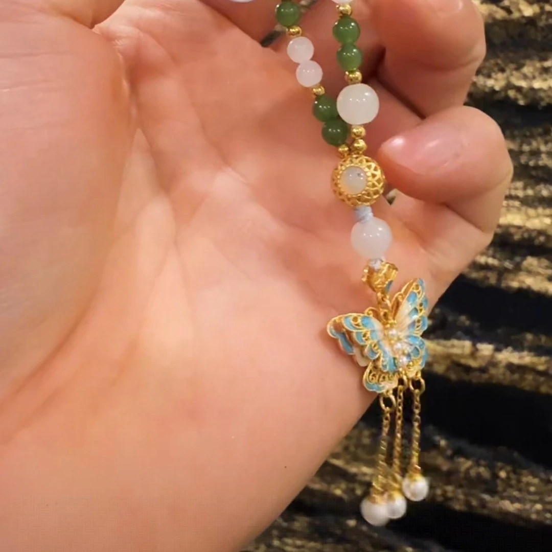 壹屿珠宝     103120    和田玉传典藏级吊坠