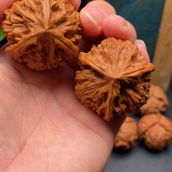 文玩核桃吊坠文山