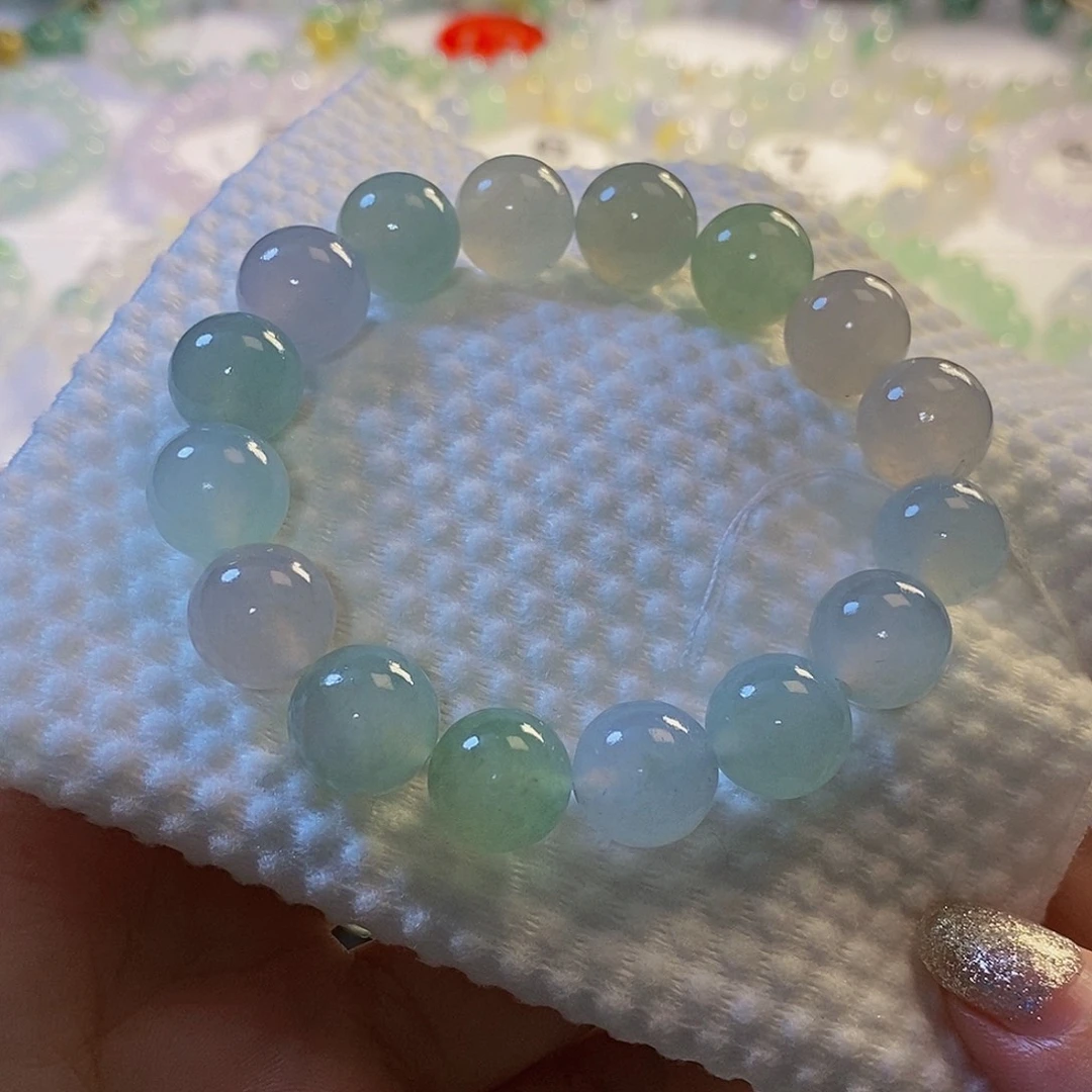 定制翡翠未镶嵌翡翠.