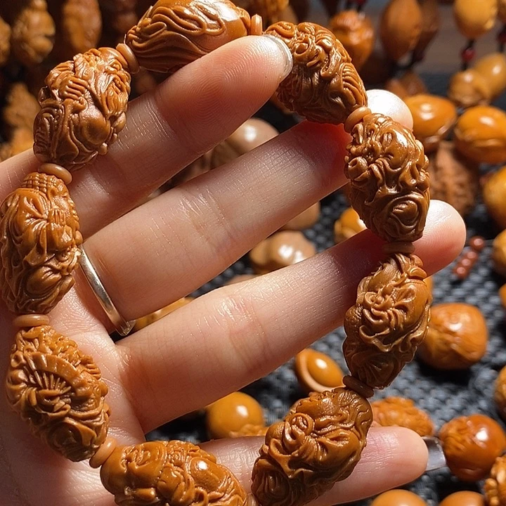 吊坠橄榄核群仙汇