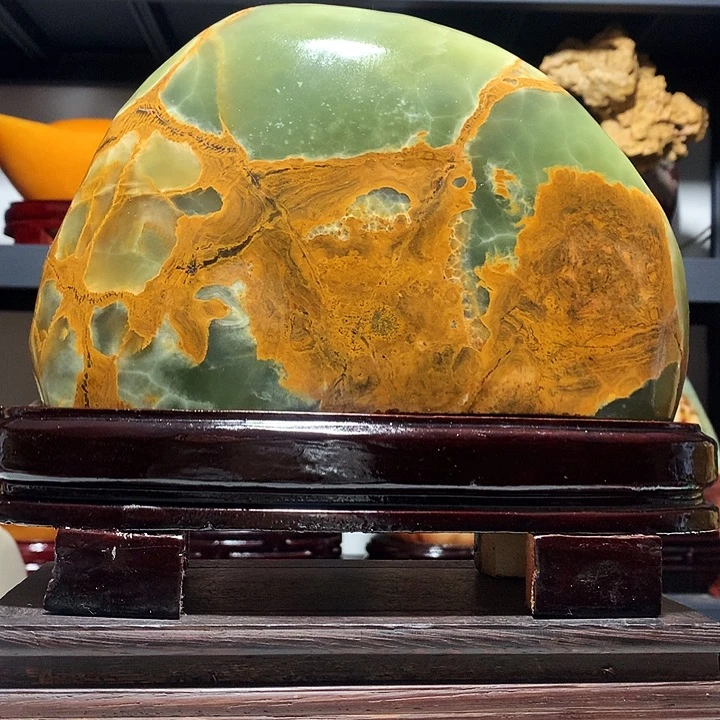 石材宽26厘米高24厘米