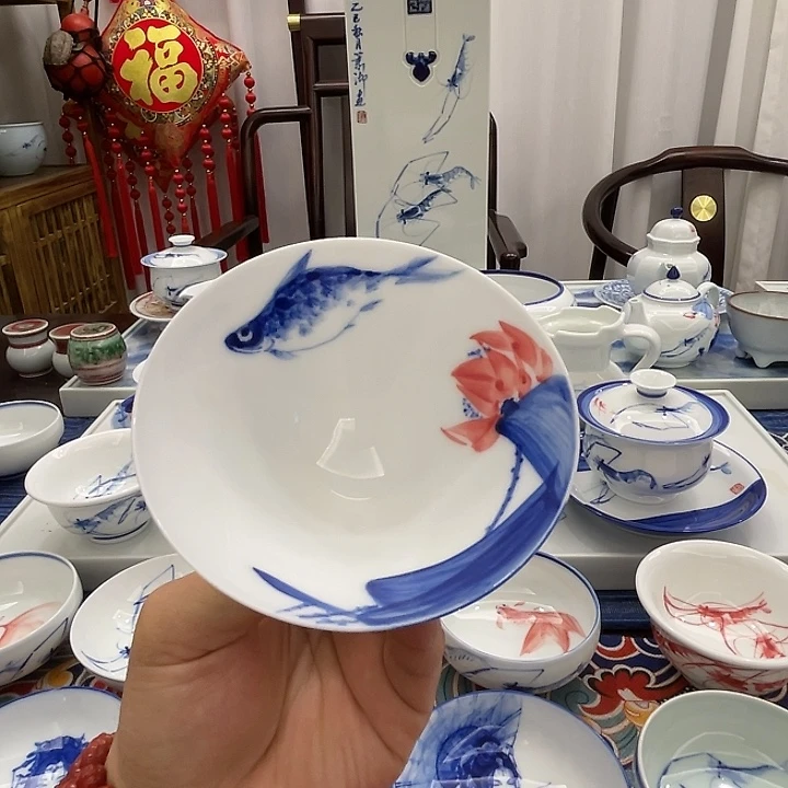 闻***行手工是画画陶瓷作品