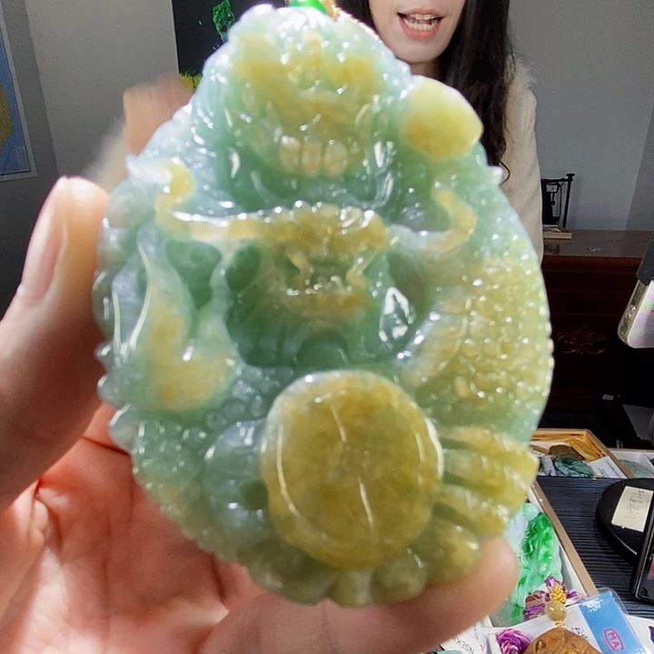 颈饰未镶嵌翡翠一