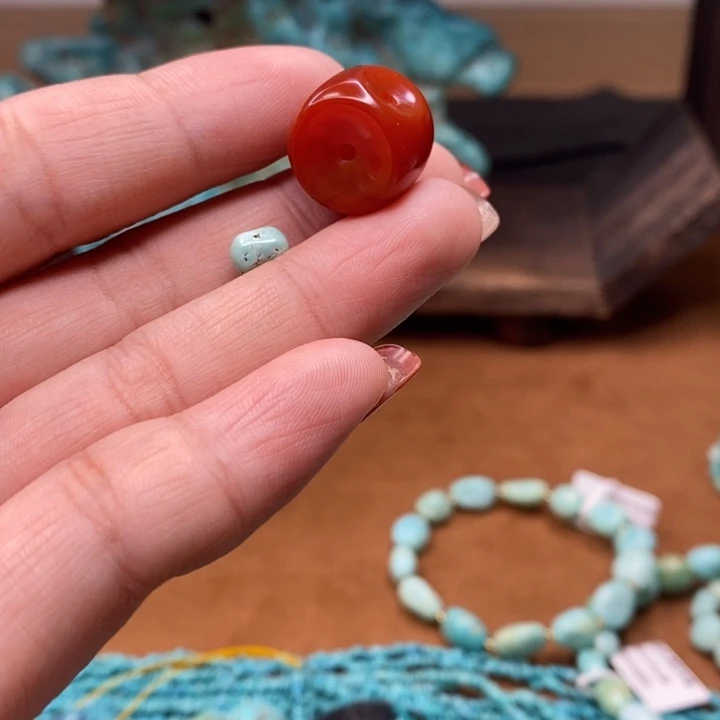 玛瑙/玉髓原矿未镶嵌荆*玉