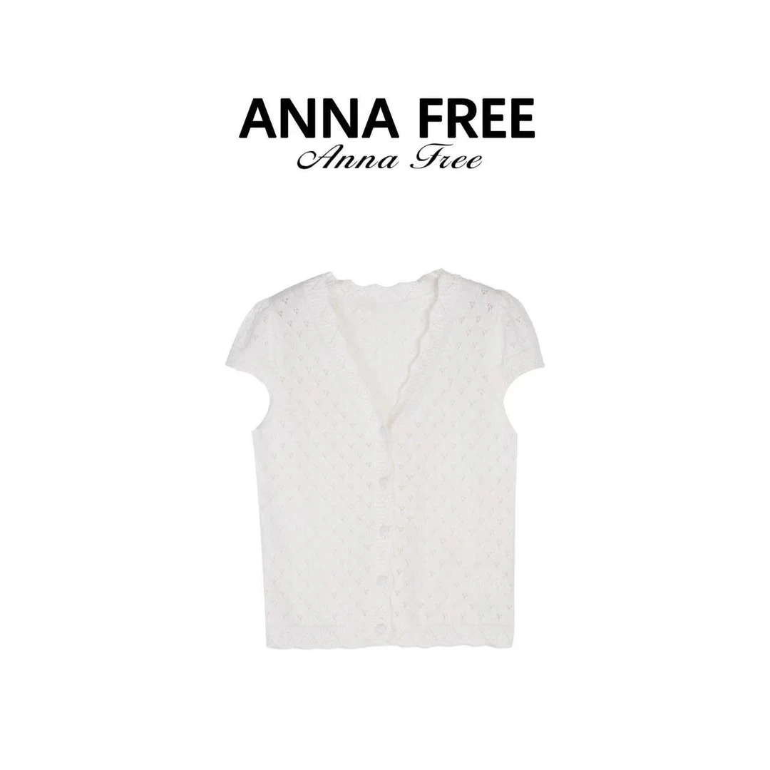 ANNA FREE 新款镂空设计感针织短袖上衣夏季气质百搭Z8572
