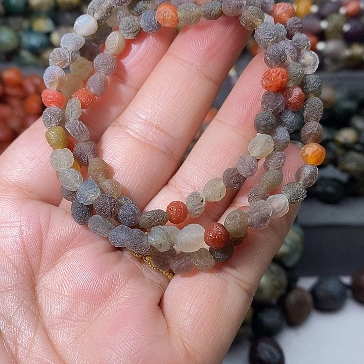 未镶嵌玛瑙/玉髓珠宝奇石