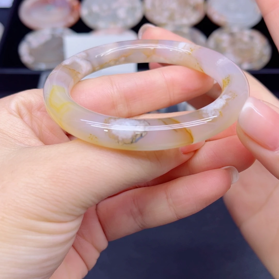 玛瑙/玉髓未镶嵌手镯56