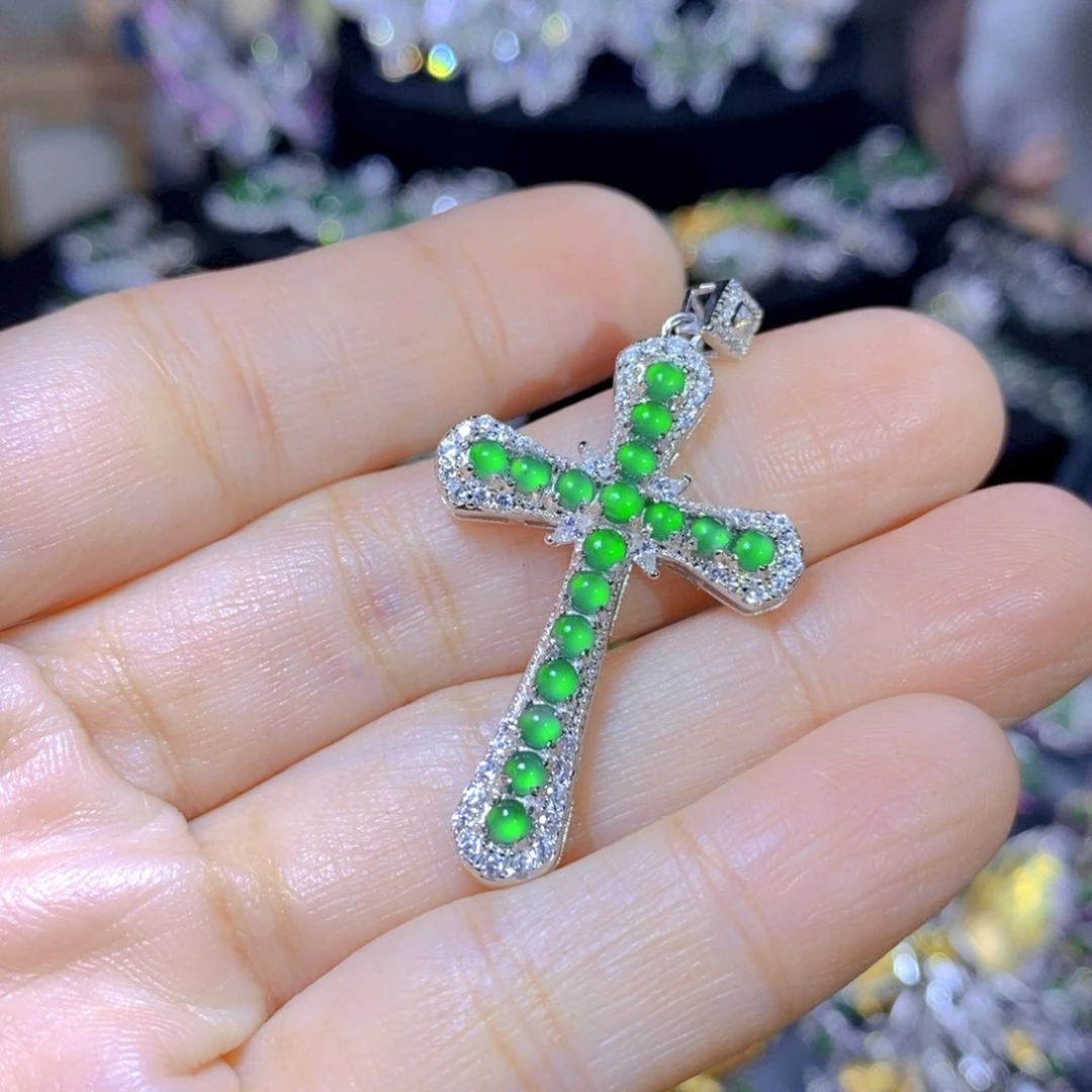 翡翠颈饰银S925镶嵌天然翡翠