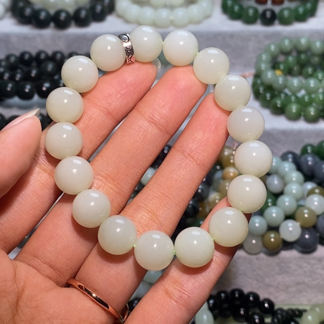 和田玉未镶嵌手链