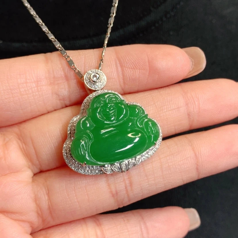 【闪购商品】颈饰18K金镶嵌翡翠佛公