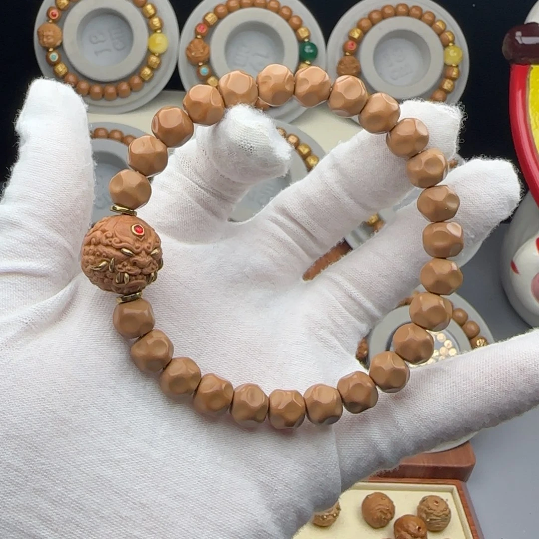 猴头核桃吊坠全品老型猴头手串雕刻奶酪