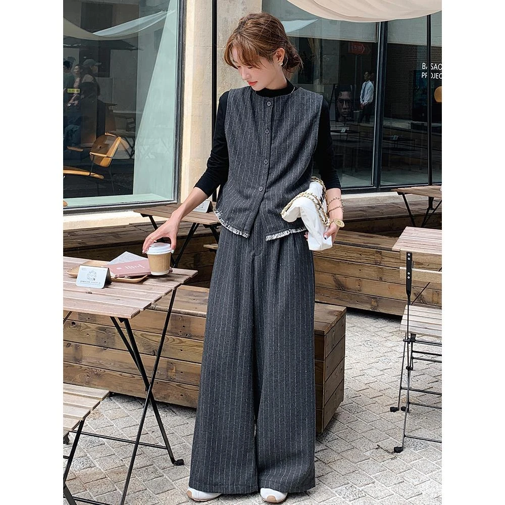深灰色条纹马甲阔腿裤套装女2025春秋季新款高级感气质穿搭三件套