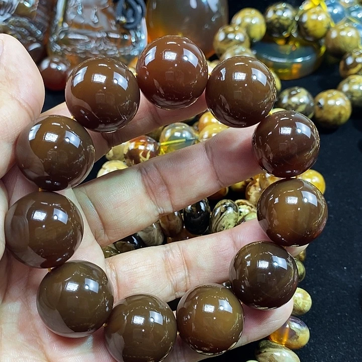 琥珀未镶嵌裸石一