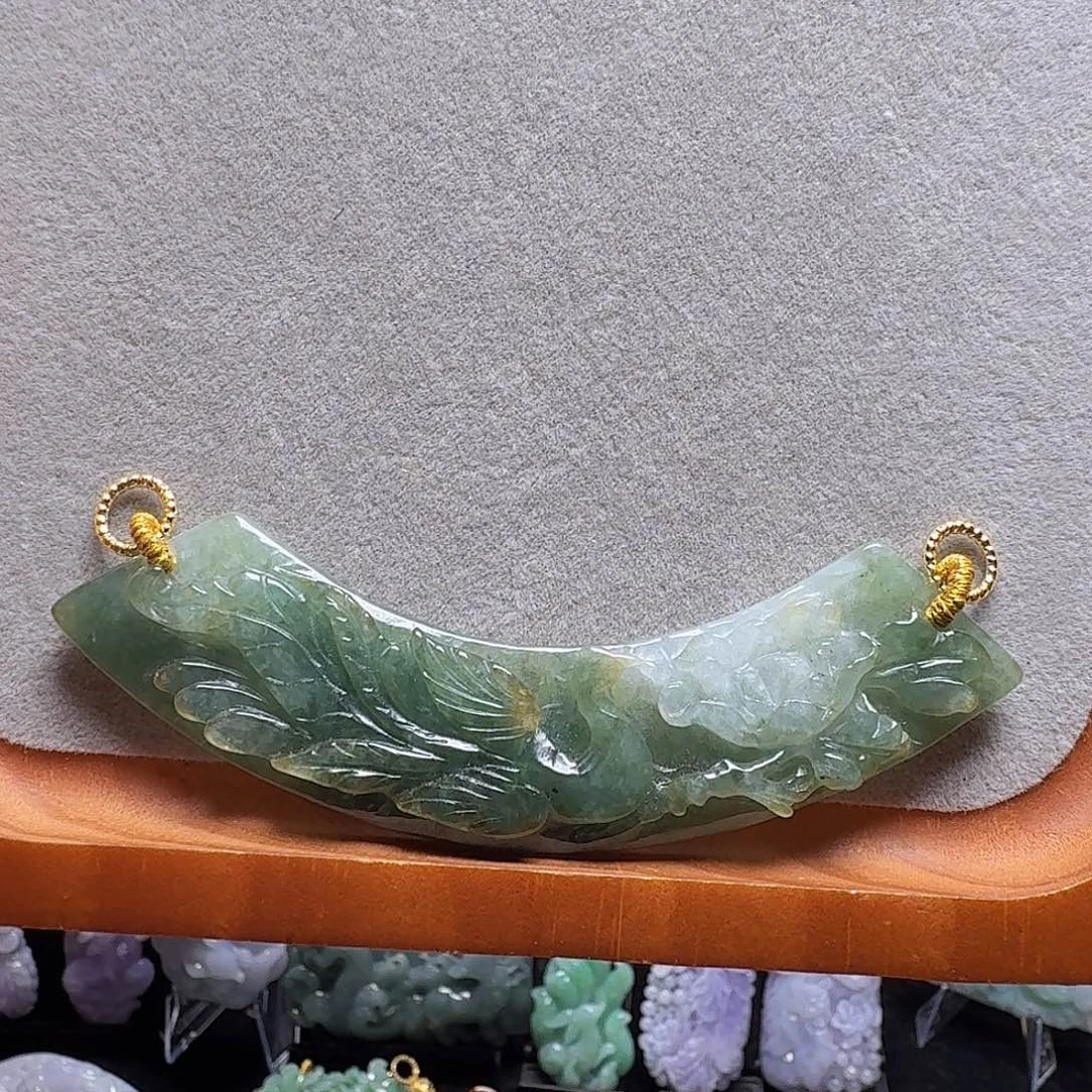 吊坠(赠链)未镶嵌翡翠