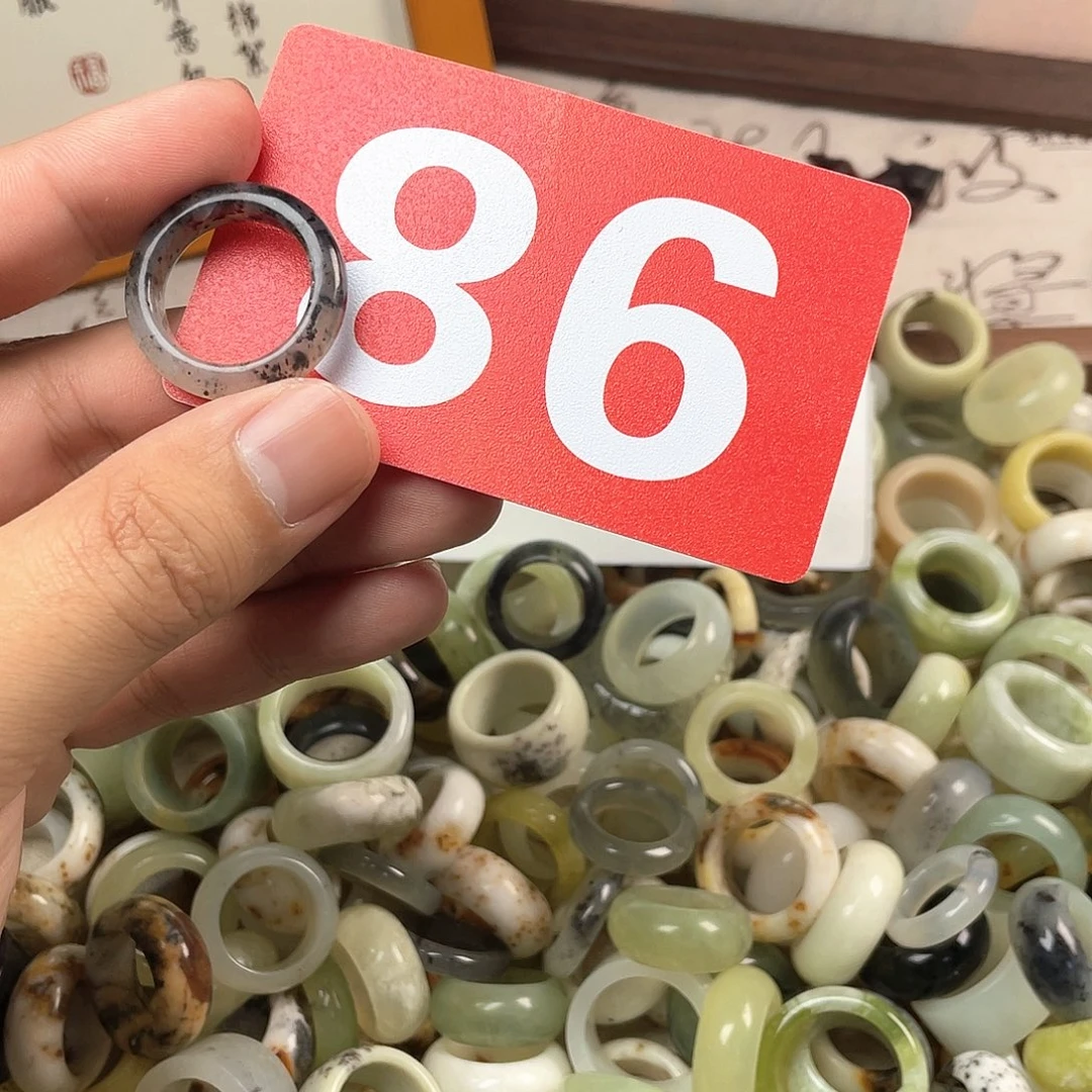 竹***)蛇纹石玉合金颈饰