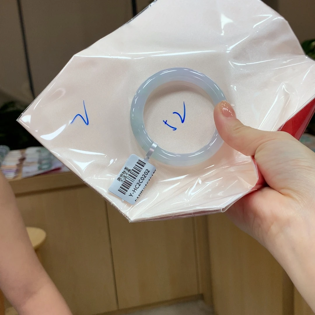 未镶嵌手镯翡翠不退不换