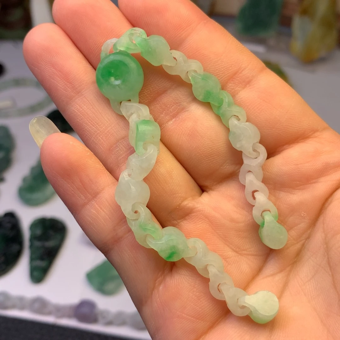 定制翡翠未镶嵌翡翠