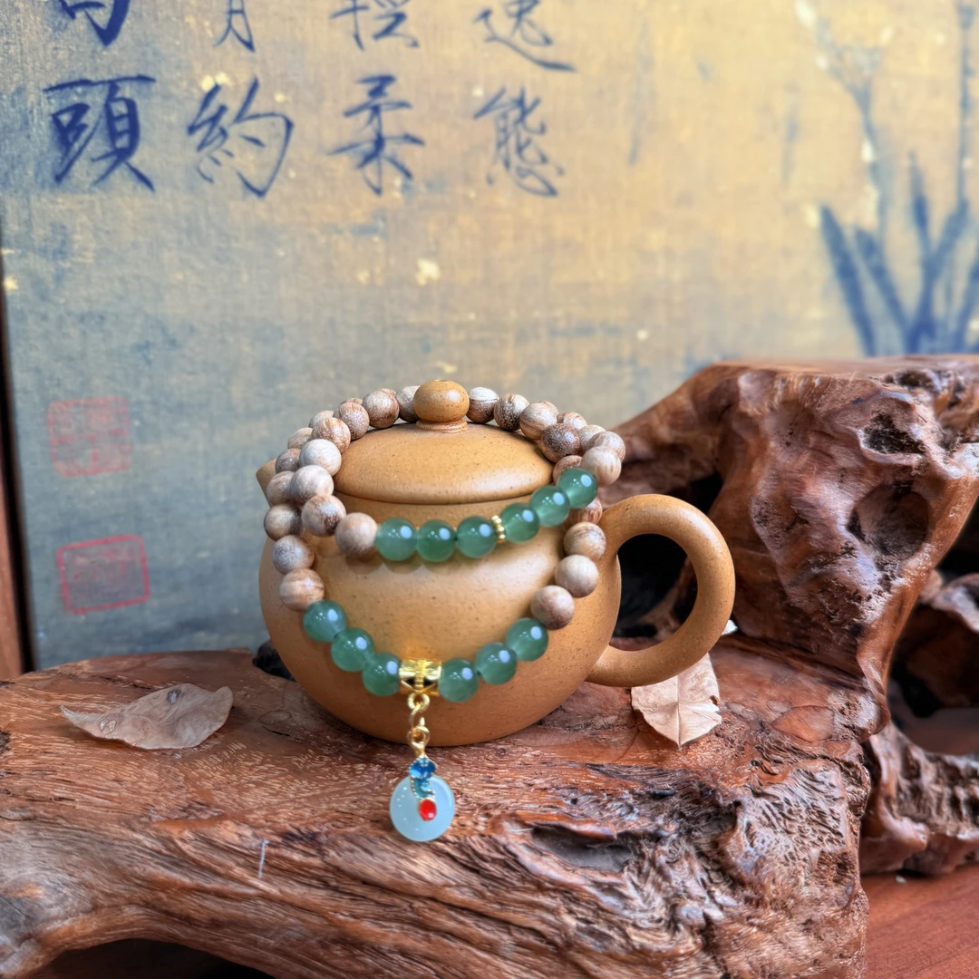 DA 1139-0.6橡木绿琉璃带平安扣橡木（无礼盒）