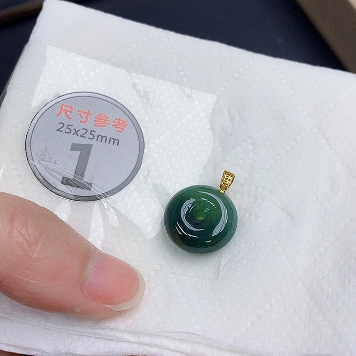 颈饰银S925镶嵌翡翠天然A货