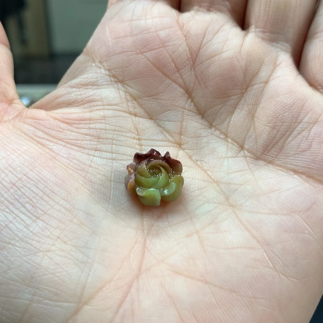 玛瑙/玉髓花未镶嵌A****?花，打孔不退不换