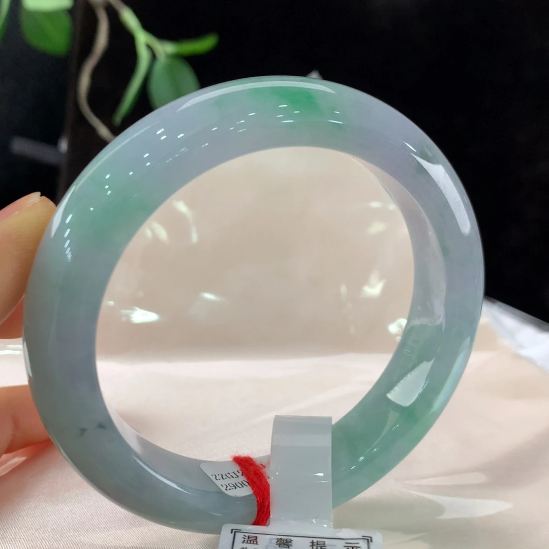 翡翠手镯未镶嵌111-0335