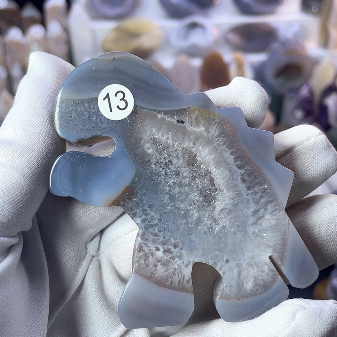 水晶码瑙晶洞哥斯拉小恐龙未镶嵌