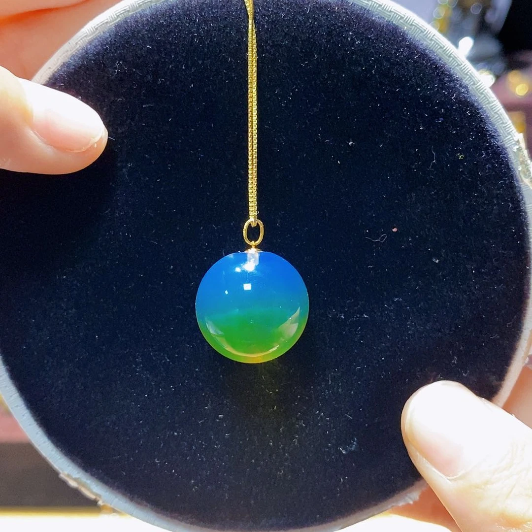 18K金镶嵌颈饰蓝珀17mm高蓝净水