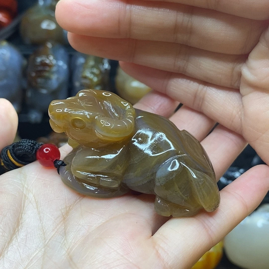 玛瑙/玉髓未镶嵌小手把件