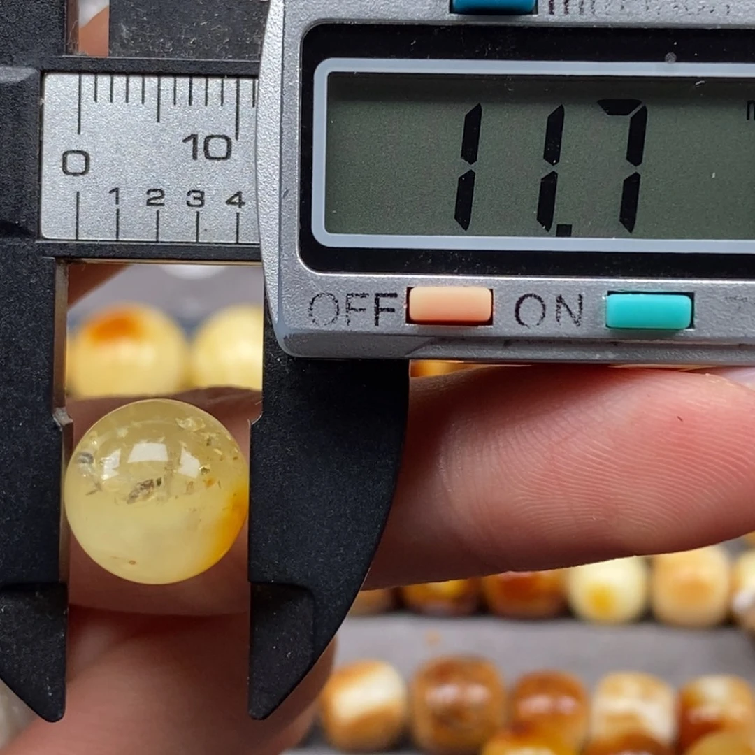 琥珀颈饰未镶嵌H**_