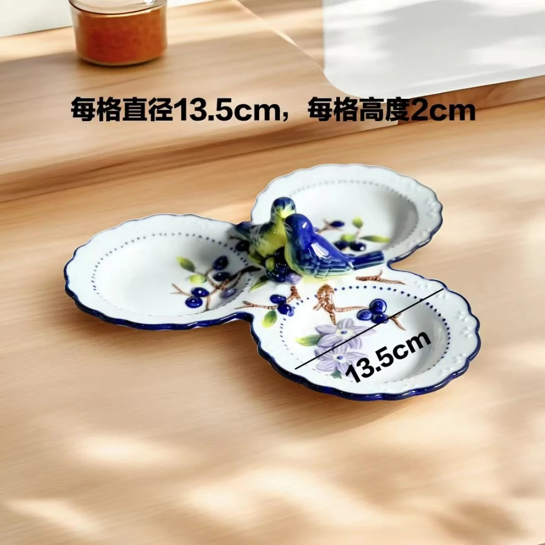 1849蓝莓浮雕手绘陶瓷三格盘零食盘小吃盘